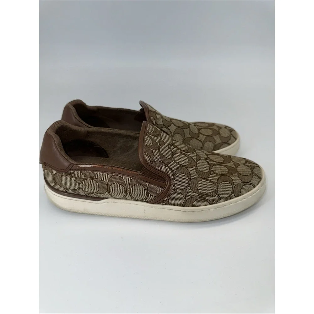 COACH Wells Ladies Slip on Sneaker 9.5B Khaki Saddle Trim Signature Jacquard - Picture 2 of 10